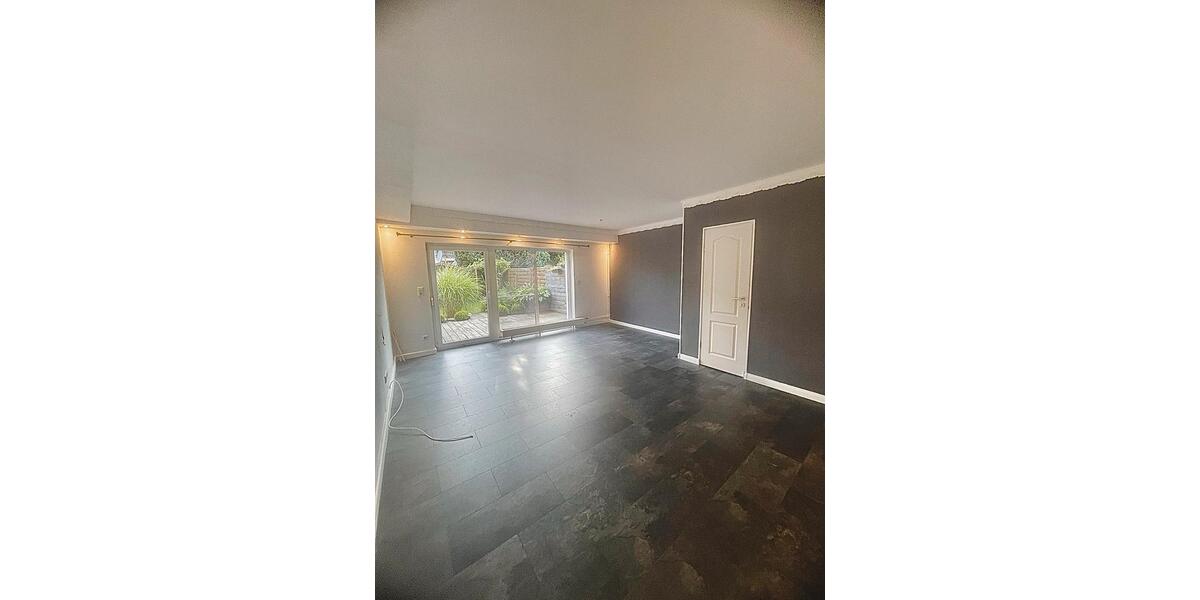 Gepflegtes Reihenmittelhaus mit Garten und Terrasse zu vermieten 4 zimmer