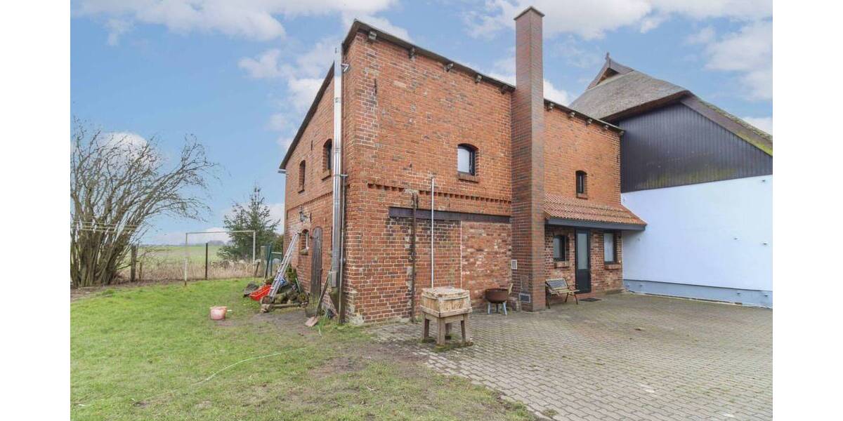 Einfamilienhaus Süderholz Behnkenhagen - 8 Zimmer, 299.000&euro; | Angebot:26157936