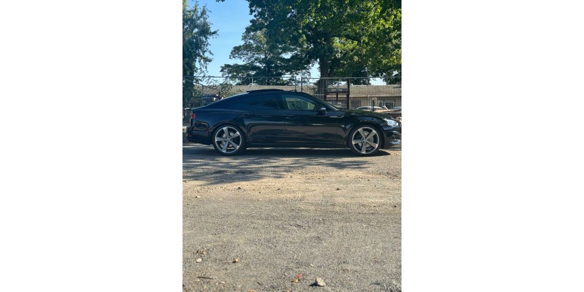 Audi A5 160.000 km 21.750 &euro; Falkensee 14612