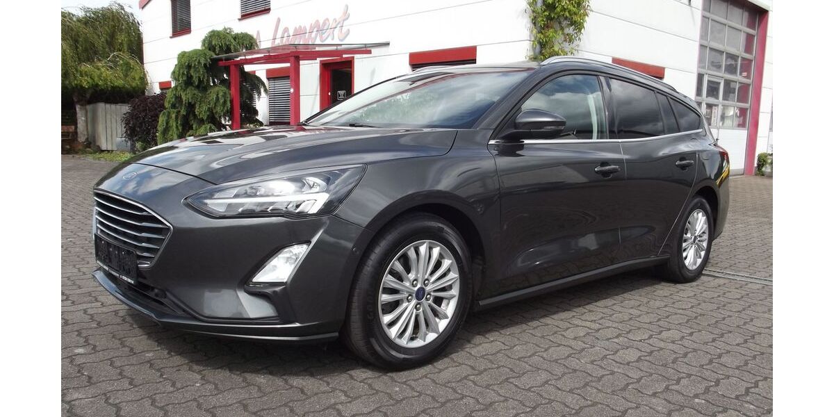 Ford Focus 58.000 km 15.700 &euro; Bruchsal 76646