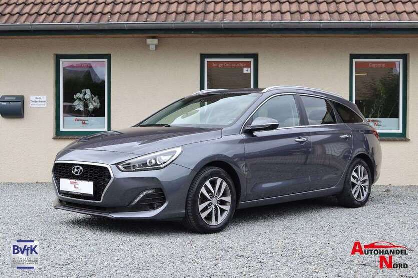 i30