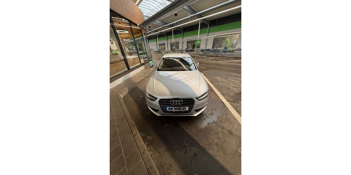 Audi A4 160.500 km 9.111 &euro; Augsburg 86161