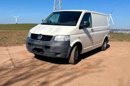 VW T5 Transporter 260.000 km 6.000 &euro; Lugau 09385