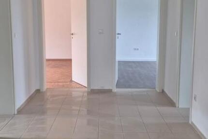 Wohnung Allendorf (Eder) - 3 Zimmer, 100 m&sup2;, 800&euro; | Angebot:26416311