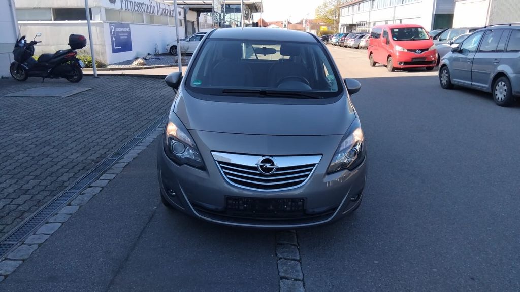 Opel Meriva 100.000 km 2.799 &euro; Weingarten 88250
