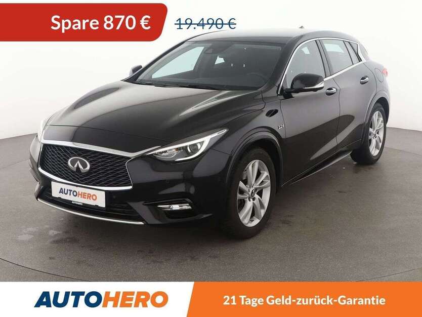 INFINITI Q30 38.011 km 18.620 € Stuttgart 70195