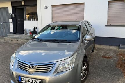 Toyota Avensis 240.000 km 2.800 &euro; Engen 78234