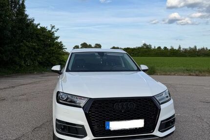 Audi Q7 82.000 km 35.900 &euro; Ingolstadt 85057