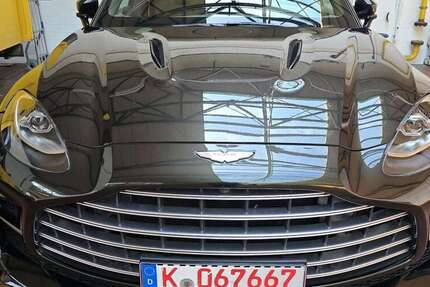 Aston Martin DBX 12.000 km 247.900 &euro; Düsseldorf 40595