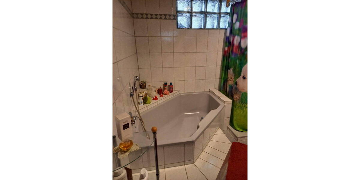 Einfamilienhaus Bretten Bauerbach - 6 Zimmer, 220 m&sup2;, 615.000&euro; | Angebot:26681055