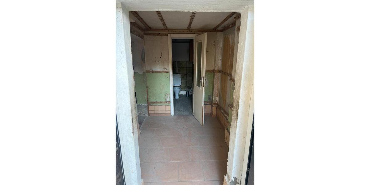 Einfamilienhaus Bad Schmiedeberg - 5 Zimmer, 160 m&sup2;, 25.000&euro; | Angebot:24778030