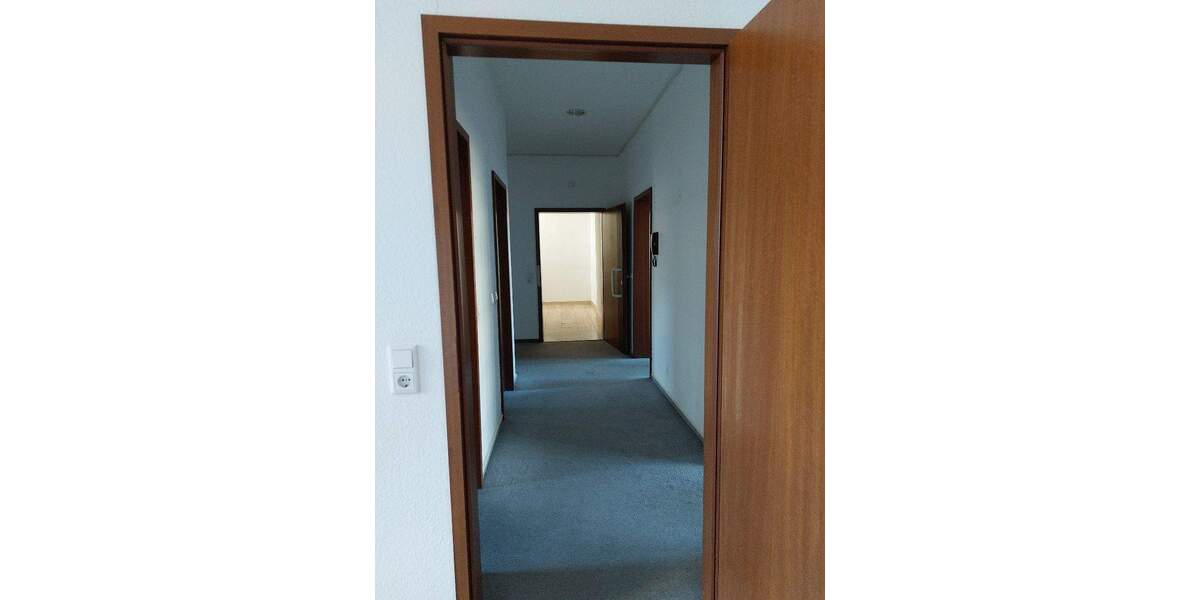 Gewerbeobjekt Saarbrücken St Johann - 5 Zimmer, 120 m&sup2;, 990&euro; | Angebot:26451046