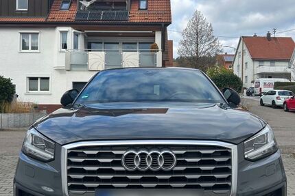 Audi Q2 71.000 km 21.900 &euro; calw 75365