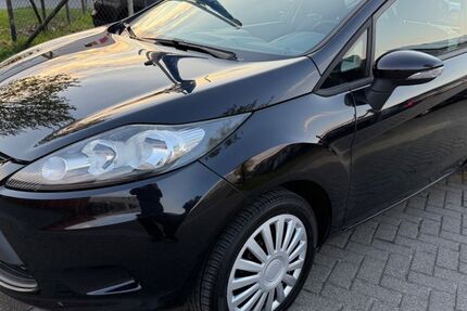 Ford Fiesta 142.458 km 4.100 &euro; Wettringen 48493