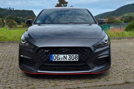 Hyundai i30 76.545 km 23.300 € Haslach im Kinzigtal 77716