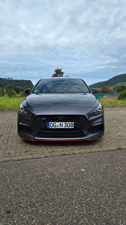 Hyundai i30 76.545 km 23.300 € Haslach im Kinzigtal 77716