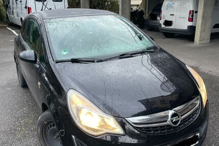 Opel Corsa 109.400 km 2.700 &euro; Castrop-Rauxel 44575