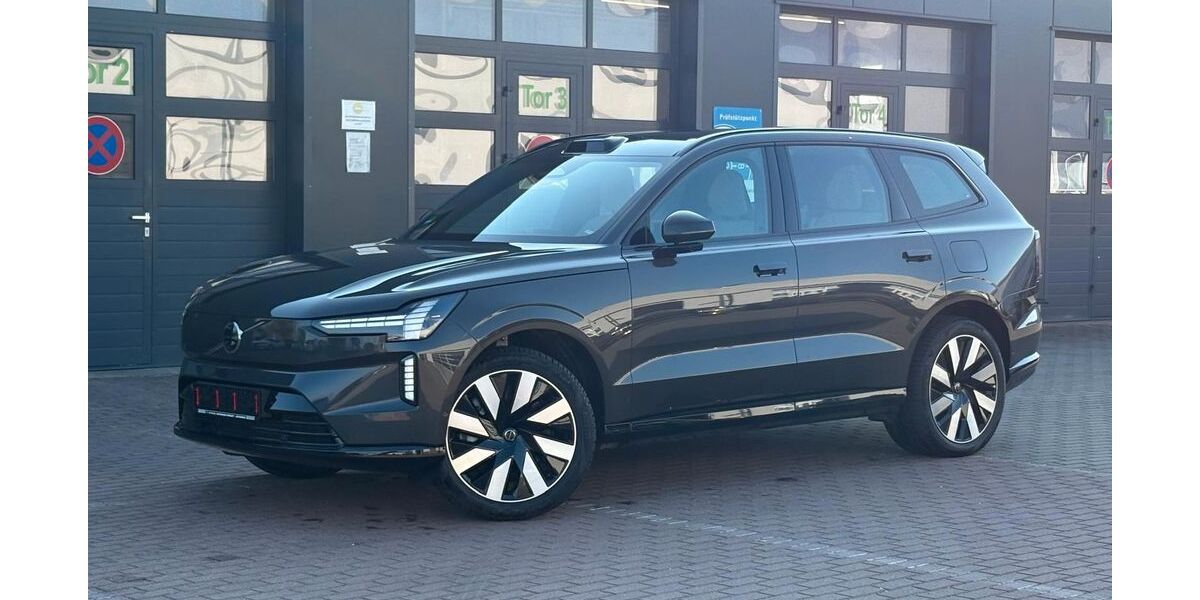 Volvo EX90 5.500 km 73.500 &euro; Jüterbog 14913