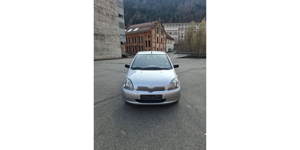 Toyota Yaris 204.140 km 1.300 &euro; Mannheim 68169