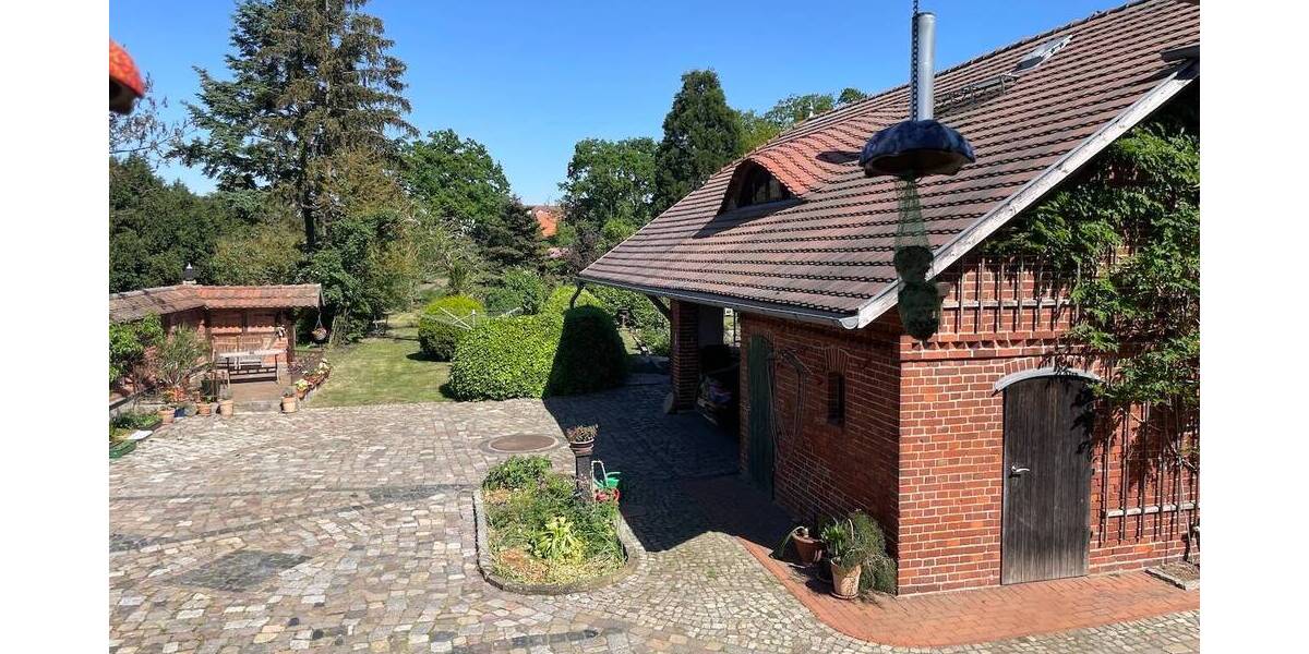 Einfamilienhaus Klietz - 7 Zimmer, 260 m&sup2;, 445.000&euro; | Angebot:25707995
