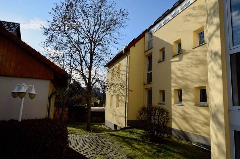 EinraumWohnung im EG mit Balkon und TG- Stellplatz