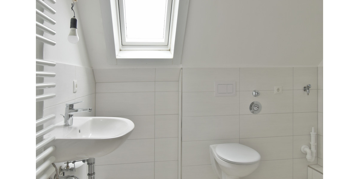 Dachgeschoßwohnung Schwarzenbek - 2.5 Zimmer, 65 m&sup2;, 750&euro; | Angebot:26252610