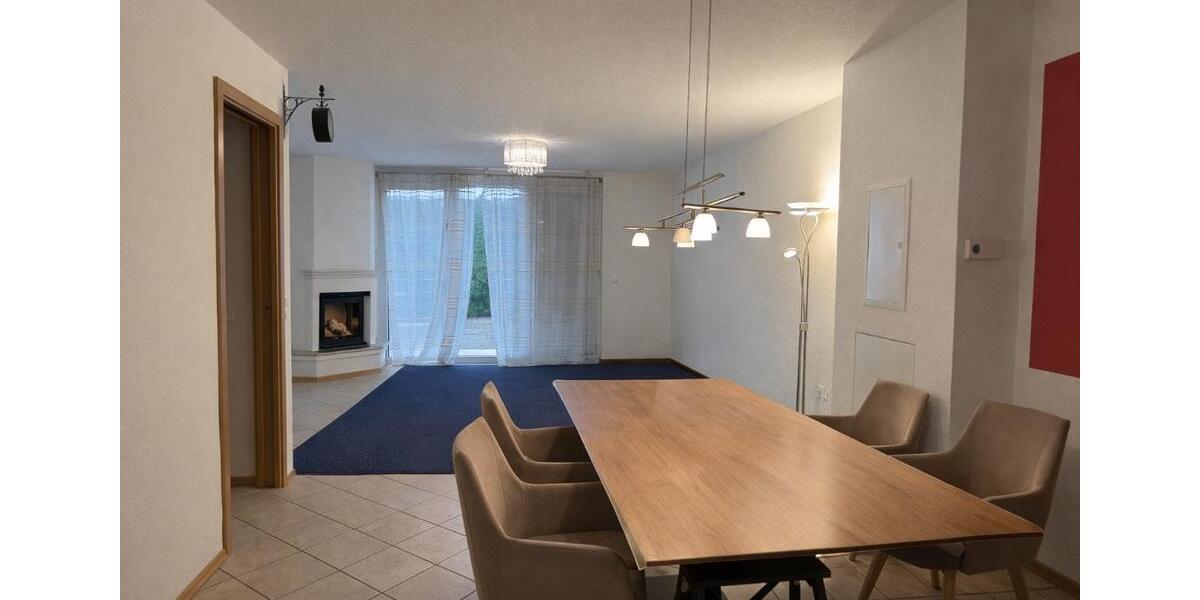 Reihenhaus Sindelfingen Darmsheim - 5 Zimmer, 136 m&sup2;, 1.980&euro; | Angebot:25216520