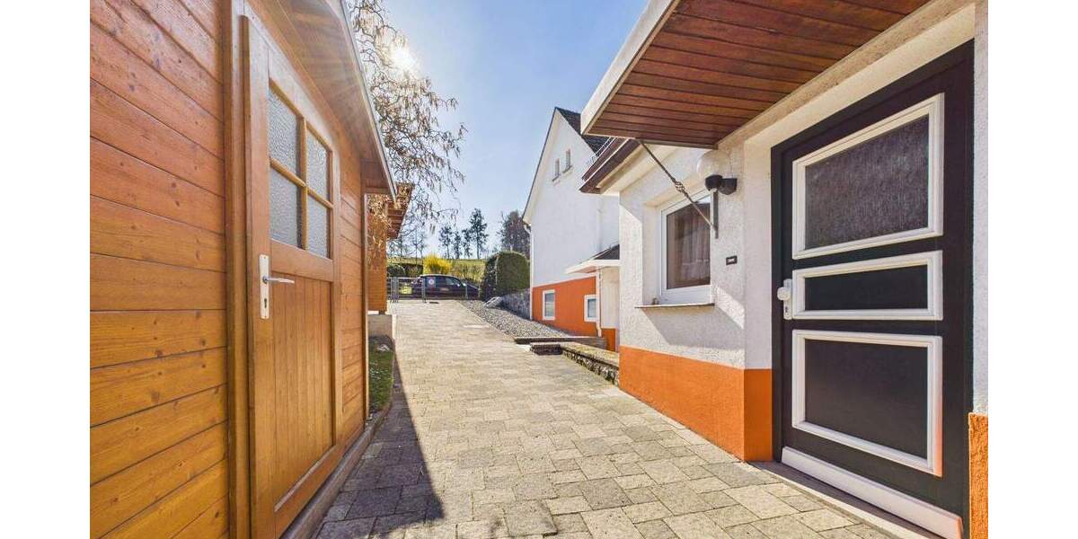Mehrfamilienhaus, Wohnhaus Braunfels - 7 Zimmer, 160 m&sup2;, 350.000&euro; | Angebot:25880813
