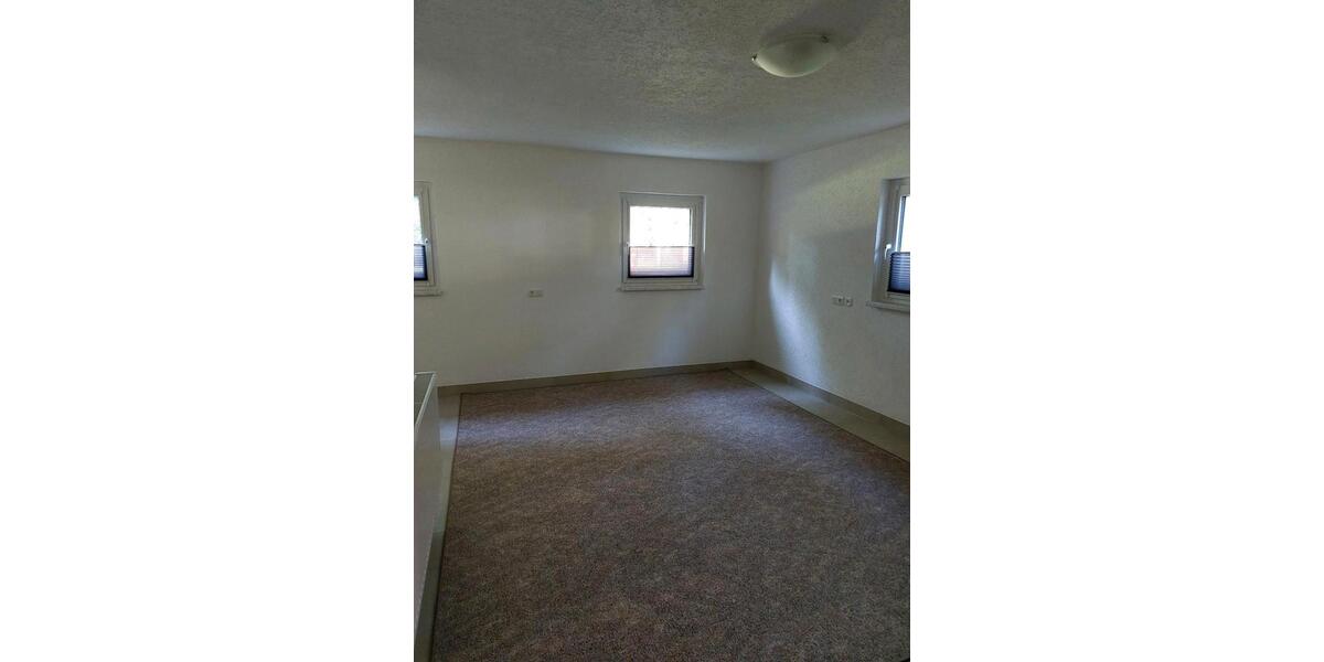 Einfamilienhaus in ruhiger Lage mit Einliegerwohnung 9 zimmer