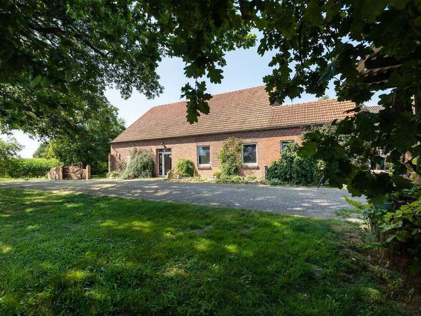 Haus zum Kaufen in Rahden 350.000 € 211.31 m²