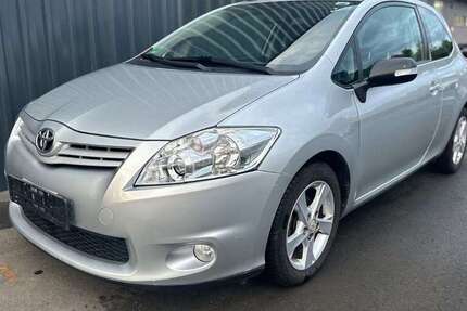 Toyota Auris 46.000 km 7.500 &euro; Biebergemünd 63599