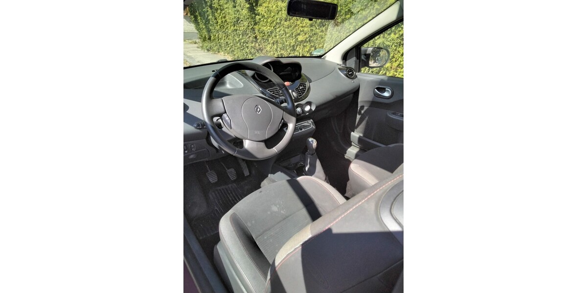 Renault Twingo 114.000 km 3.200 € Graben 86836