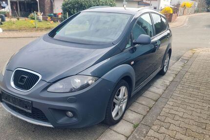 Seat Altea 346.000 km 2.900 &euro; Kriegsfeld 67819