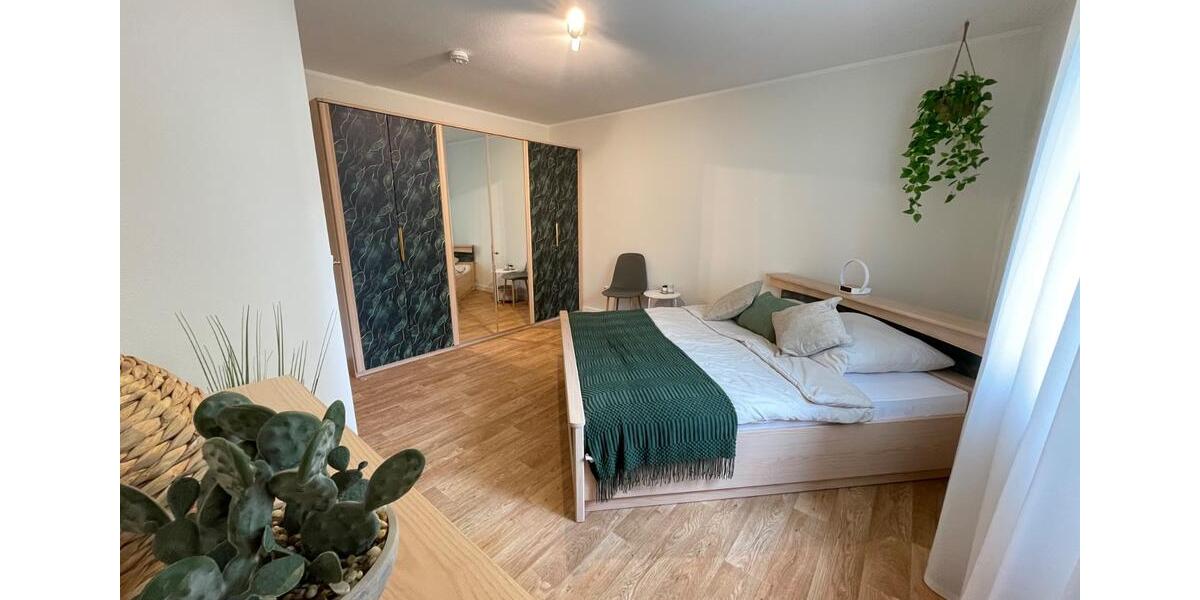 Wohnen auf Zeit Stollberg (Erzgebirge) - 3 Zimmer, 71 m&sup2;, 1.200&euro; | Angebot:23673871