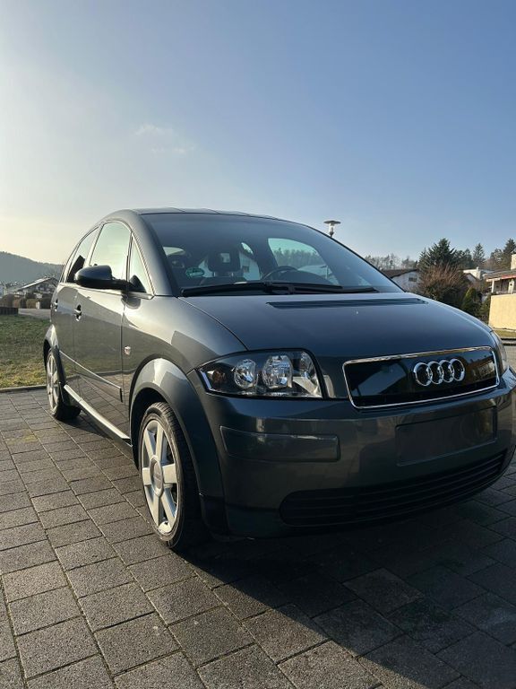 Audi A2 82.000 km 8.900 € Reutlingen 72762