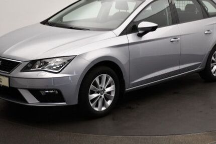 Seat Leon 58.208 km 11.990 &euro; Wolfsburg 38440