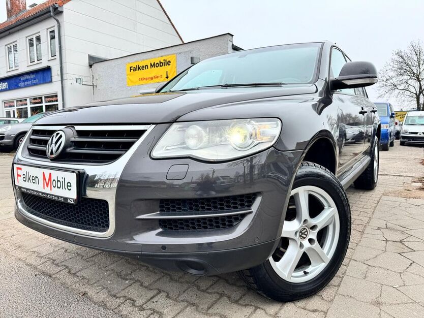 VW Touareg 253.000 km 6.998 € Berlin 13127