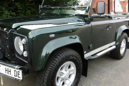 Land Rover Defender 224.235 km 28.800 &euro; Hamburg 22459