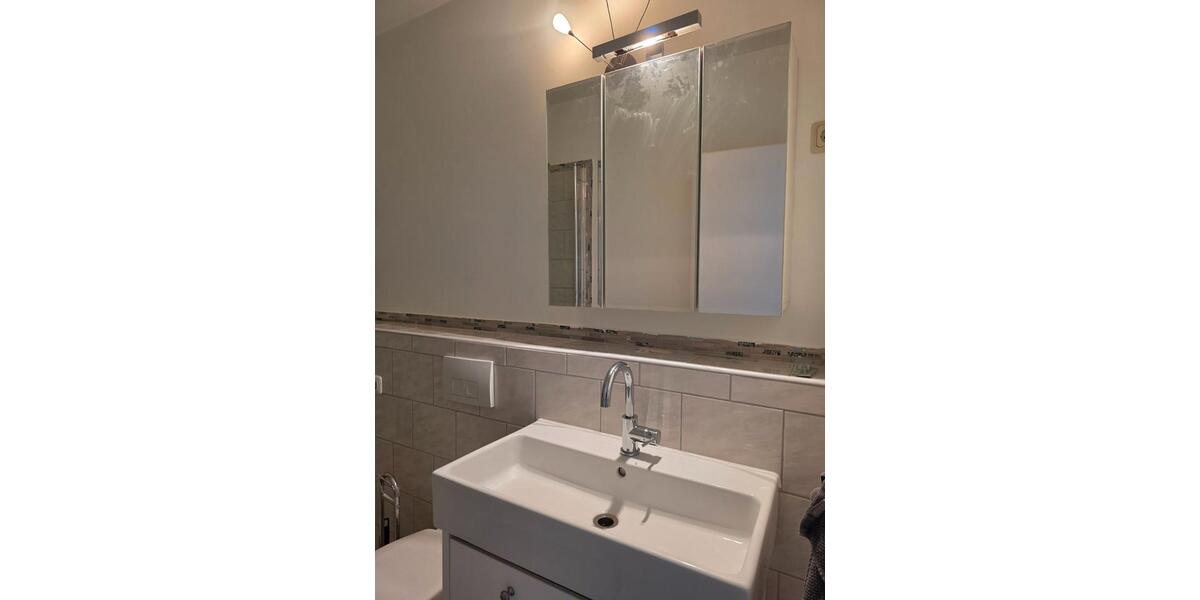Etagenwohnung Wedel - 1 Zimmer, 42 m&sup2;, 780&euro; | Angebot:26376592