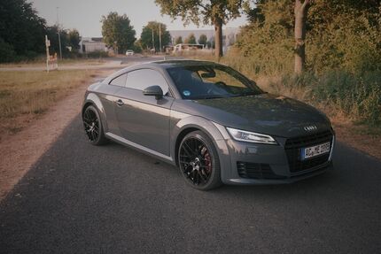 Audi TT 173.000 km 20.300 &euro; Baesweiler 52499