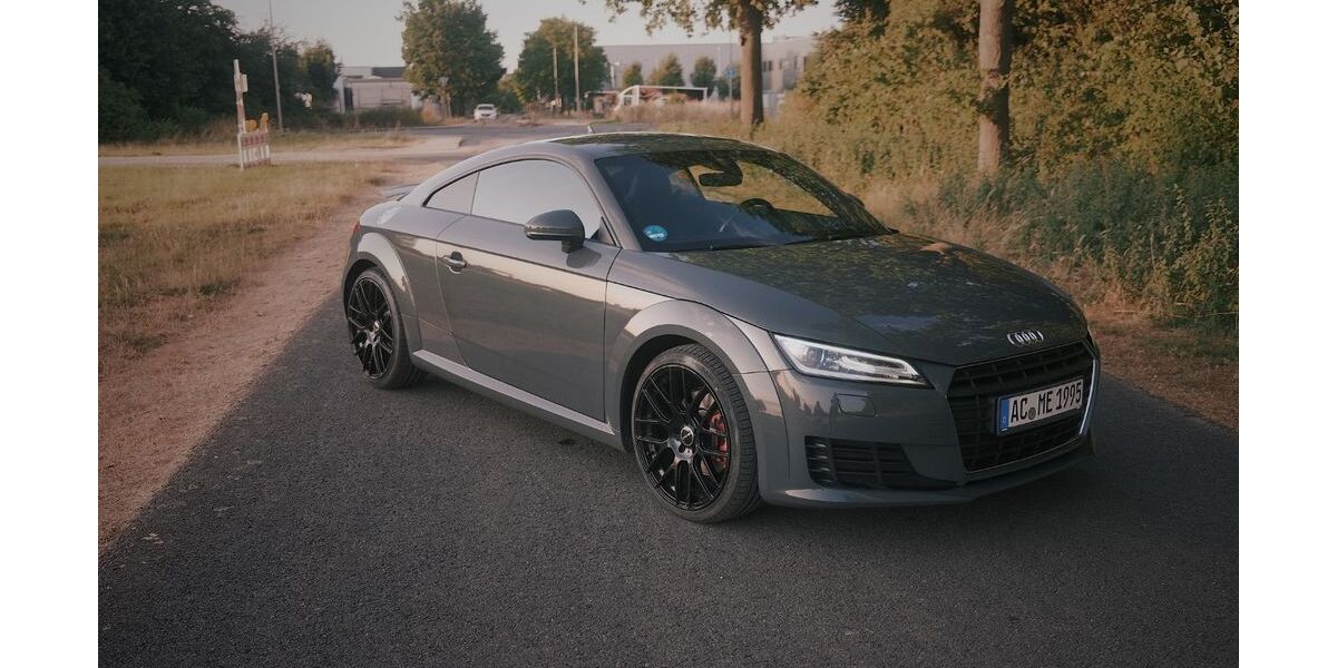 Audi TT 173.000 km 20.900 &euro; Baesweiler 52499