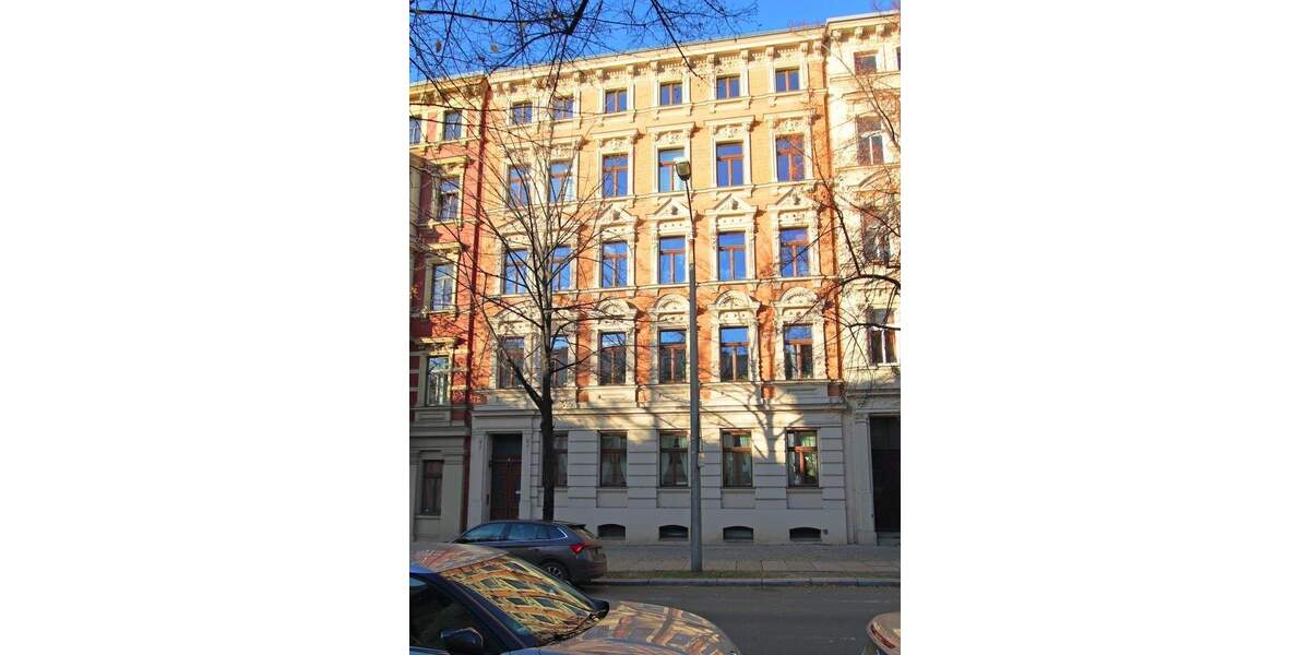 4-Zimmer-Wohnung mit Balkon in Gründerzeitambiente 4 zimmer