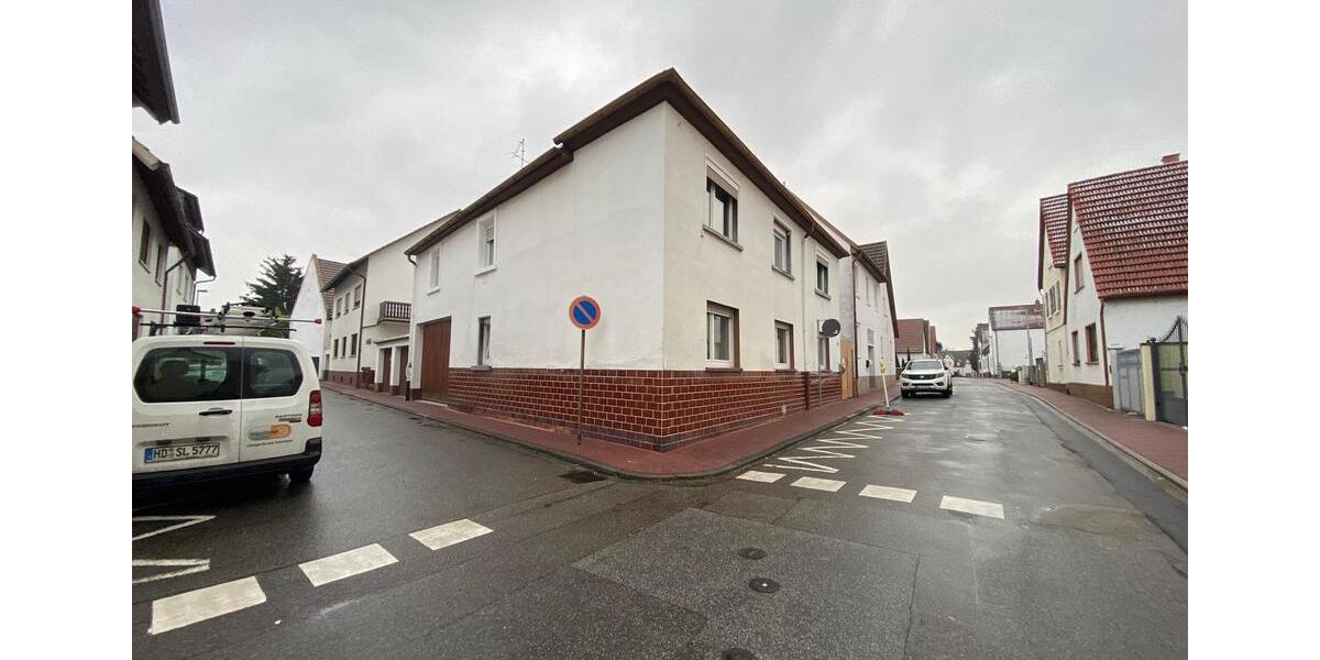 Haus Ein-Zweifamilienhaus 8 zimmer