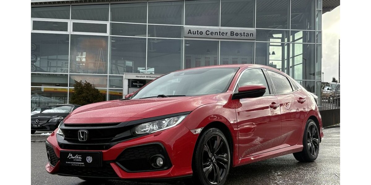 Honda Civic 5-trg.1.0 Elegance KAMERA/NAVI/DAB/AHK/SHZ 128.718 km 13.900 &euro; Villingen-Schwenningen 78054