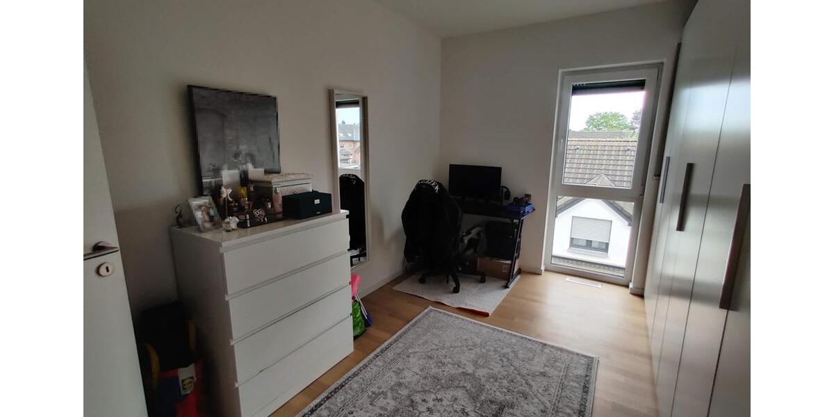 Etagenwohnung Enger - 3 Zimmer, 81 m&sup2;, 820&euro; | Angebot:26679293