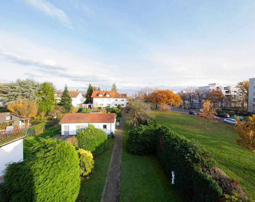 Haus zum Kaufen in Frankfurt am Main 450.000 € 104 m²