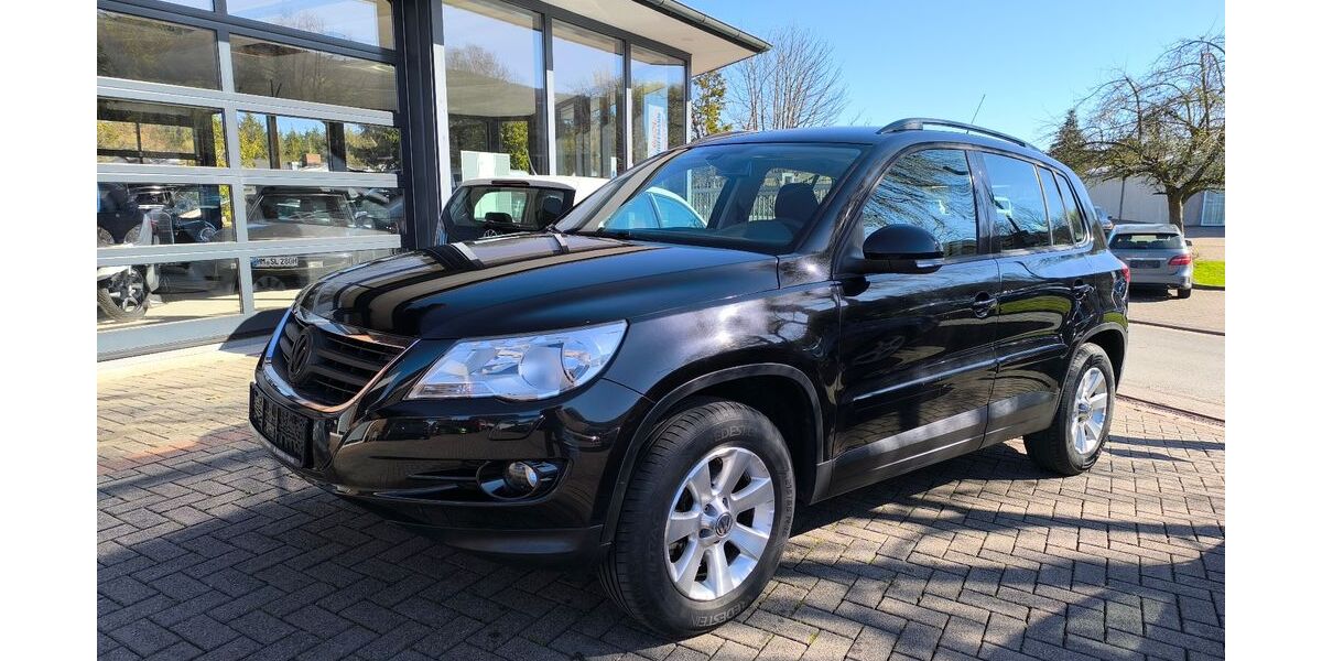 VW Tiguan 215.000 km 4.500 &euro; Lügde 32676