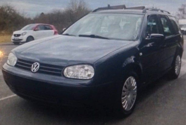VW Golf 221.000 km 2.900 € Eisenbach 63785