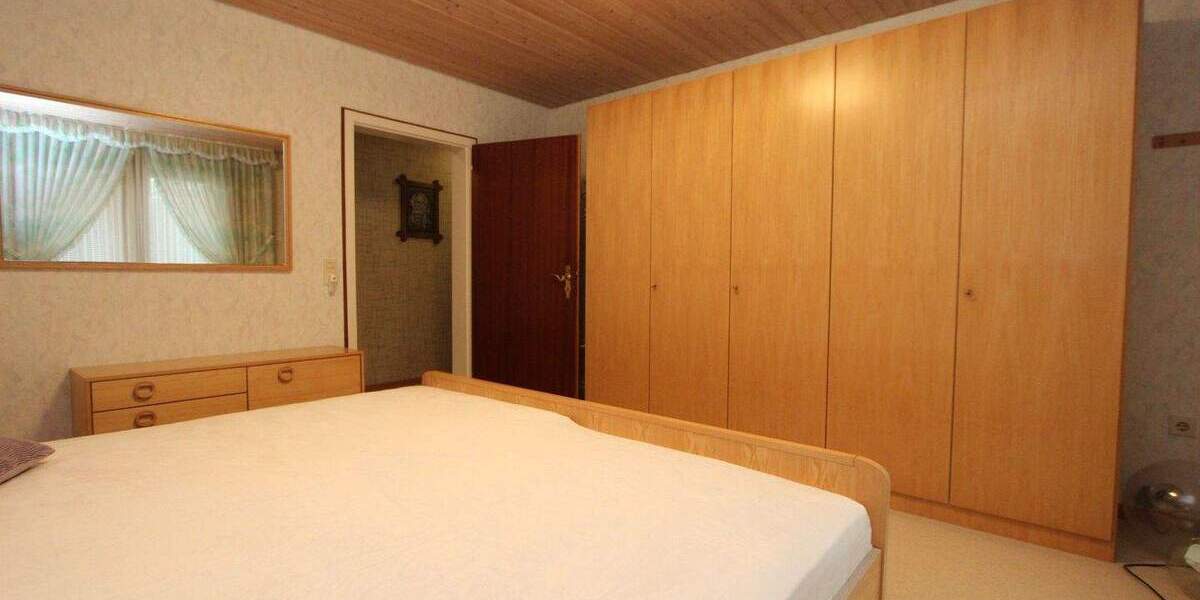 Einfamilienhaus Klixbüll - 7 Zimmer, 259 m&sup2;, 375.000&euro; | Angebot:25706533