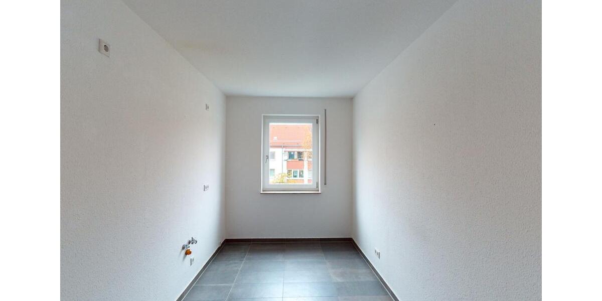 Etagenwohnung Erfurt Johannesplatz - 3 Zimmer, 96 m&sup2;, 1.150&euro; | Angebot:26384930